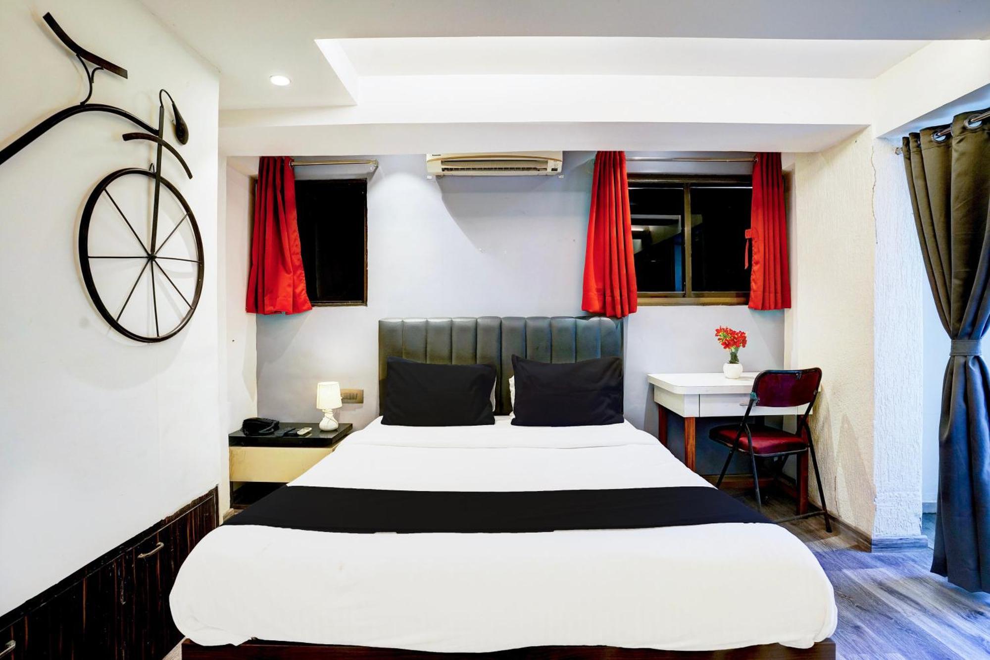 Super Hotel O Seawoods Near Palm Beach Road Formerly Sai Roop Navi Mumbai Extérieur photo